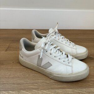Veja Campo Open White/Beige Sneaker (Womens 39)